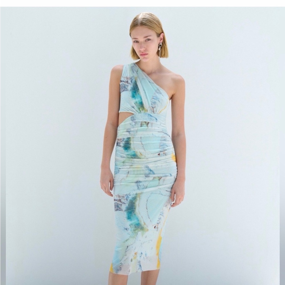 One-Shoulder Aqua Print Midi Dress